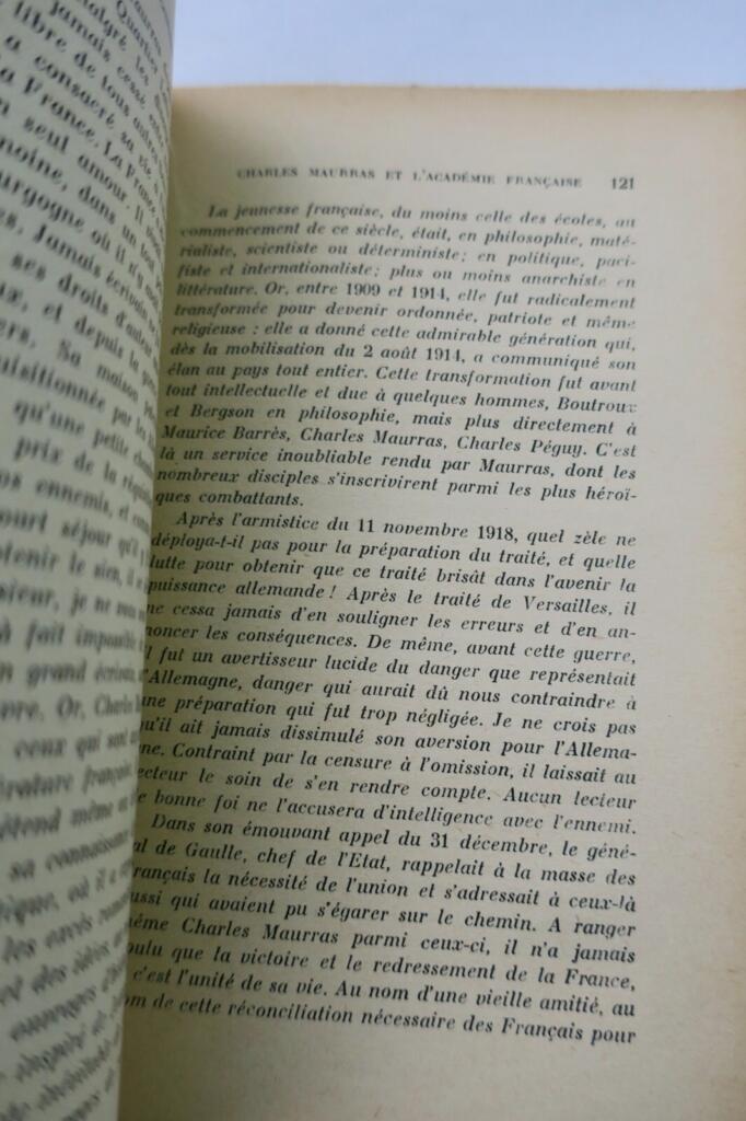 BORDEAUX, Henry. Charles Maurras et l’Académie Française + dédicace