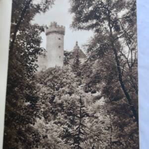 Sammlung von Bourbonnais Stätten und Monumenten