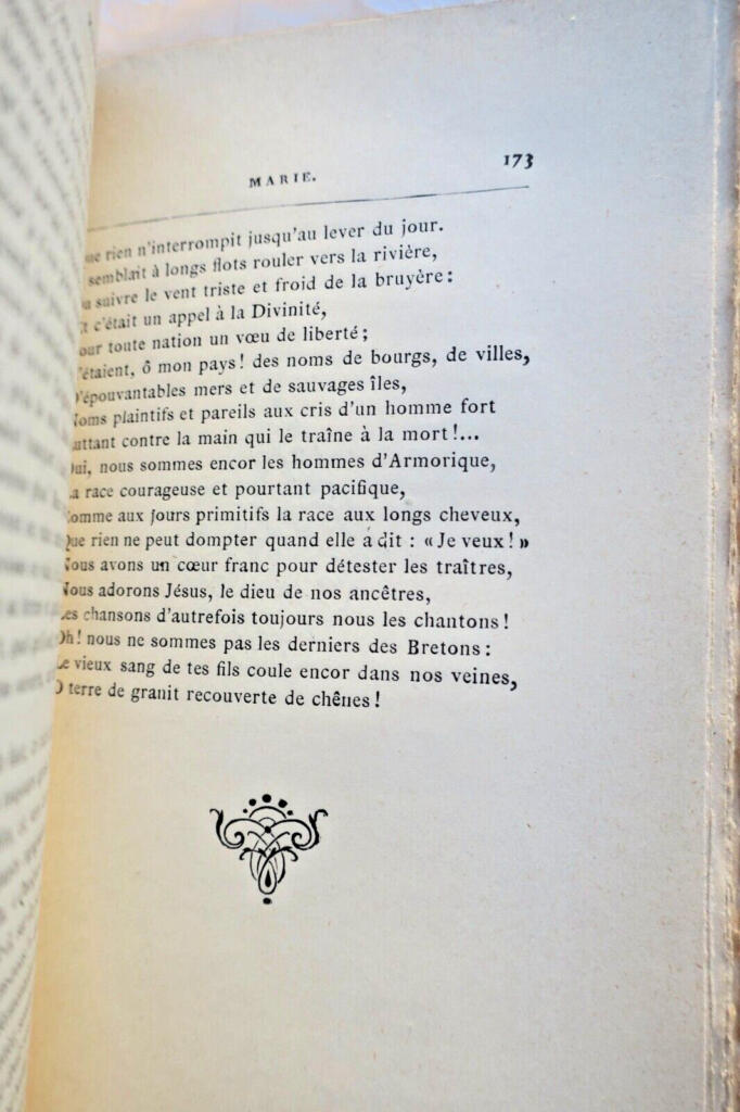Breton poetry and regional literature