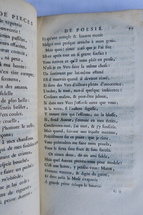 Sammlung verschiedener Gedichte<span class="lla-card-orig-wrap"><span class="lla-card-orig">❦ CERCEAU. Recueil de poësies diverses 1726</span></span> - La Librairie Antique