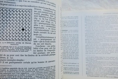 chance et les jeux de hasard - Loterie, boule, roulettes, baccarat – Image 7