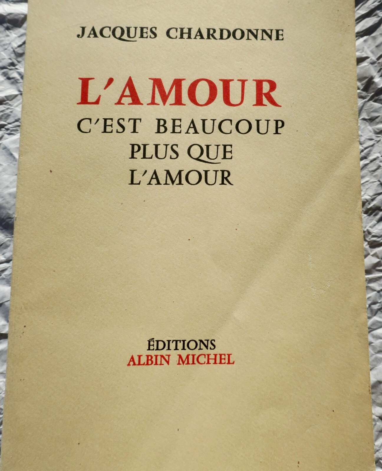Love Explored Beyond Boundaries<span class="lla-card-orig-wrap"><span class="lla-card-orig">❦ Chardonne L’amour : c’est beaucoup plus que l’amour</span></span> - La Librairie Antique
