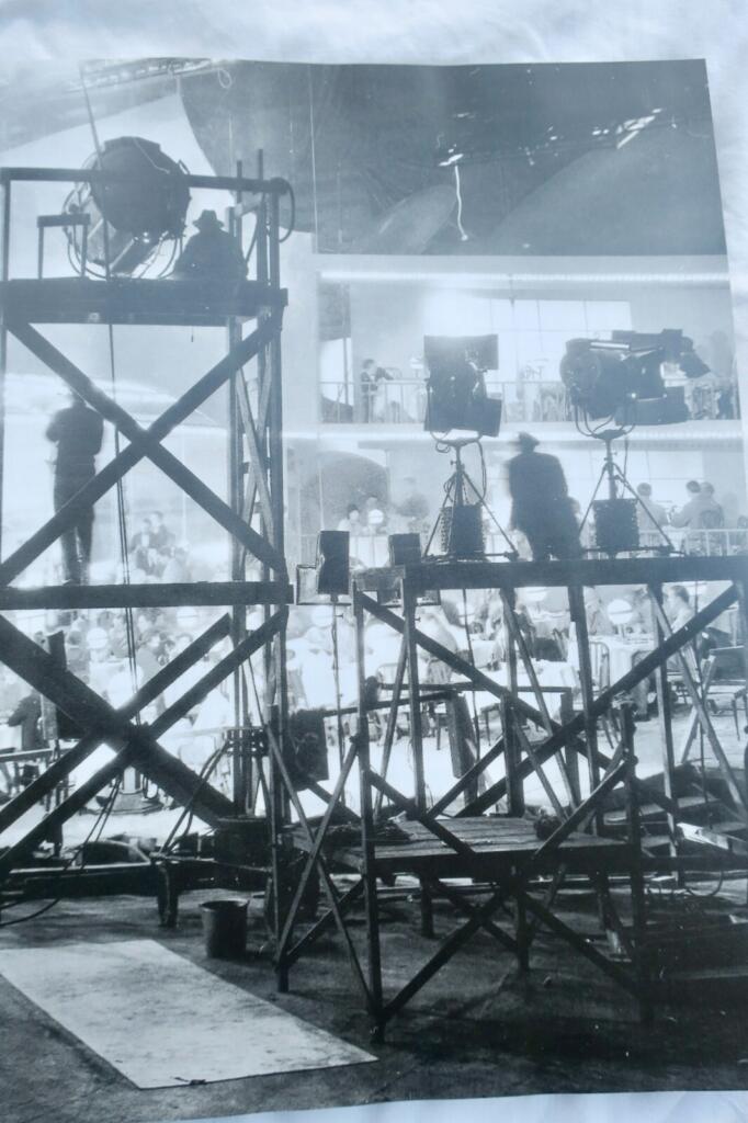 Film Set Design and Visual Art