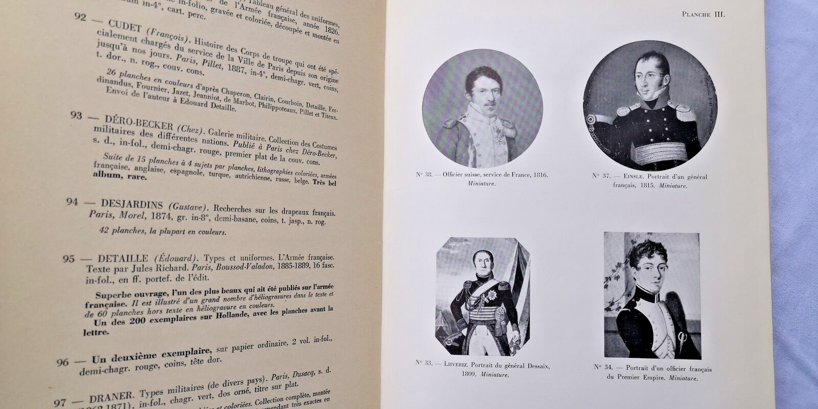 Militärische Kostüme und Themen aus verschiedenen Ländern - Image 5