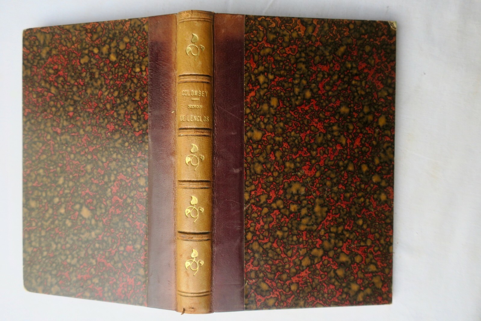 Authentische Korrespondenz von Ninon de L'Enclos<span class="lla-card-orig-wrap"><span class="lla-card-orig">❦ COLOMBEY CORRESPONDANCE AUTHENTIQUE DE NINON DE LENCLOS 1886</span></span> - La Librairie Antique