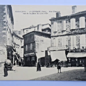 Condom rue Charron Gers 32 place du lion d'or
