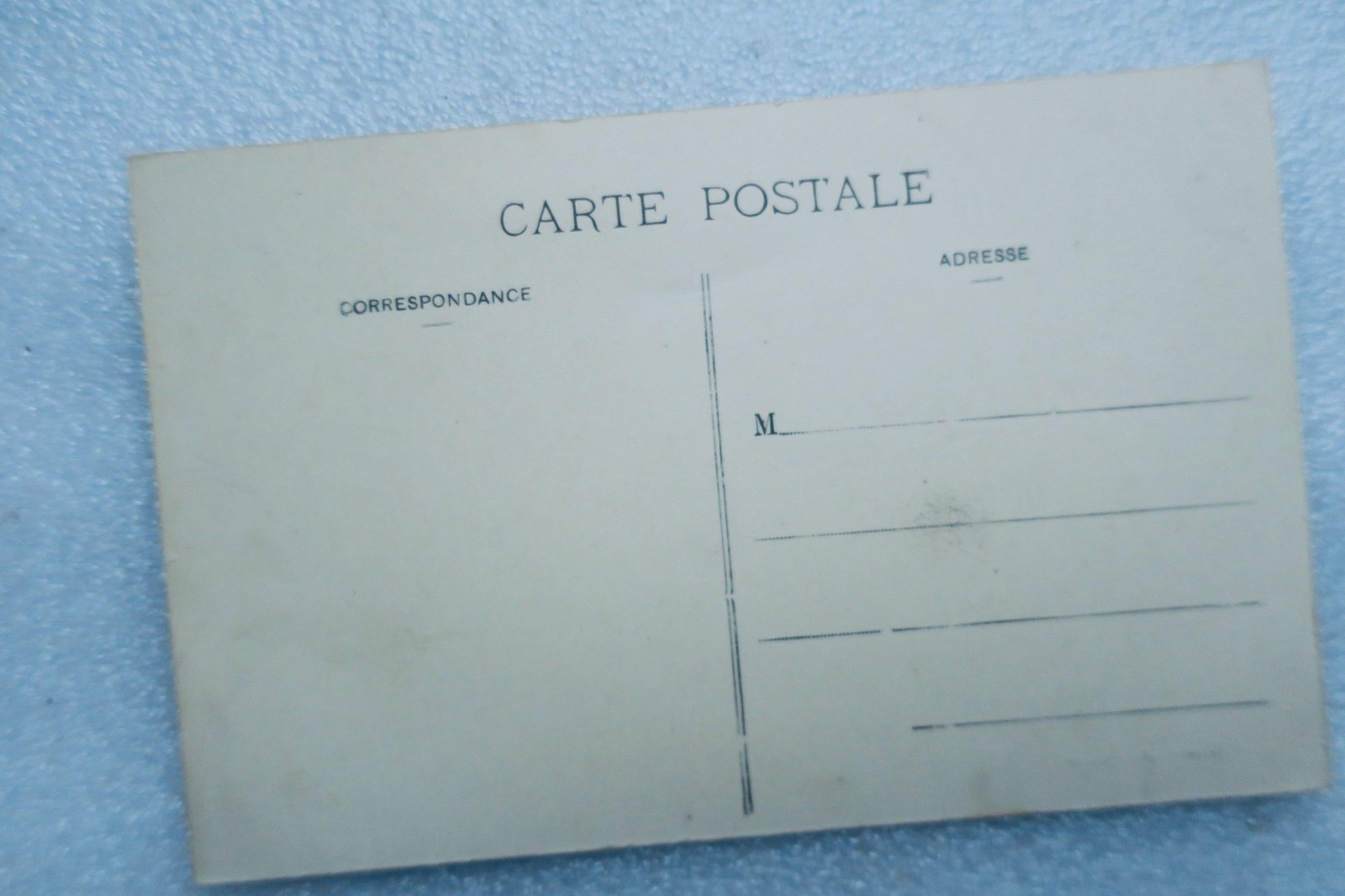 CONDOM rue de Barlet 32 - La Librairie Antique