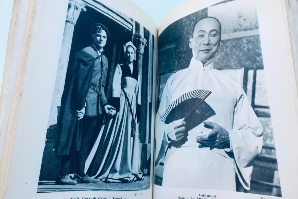 ANNENKOV 的电影与戏剧服装设计