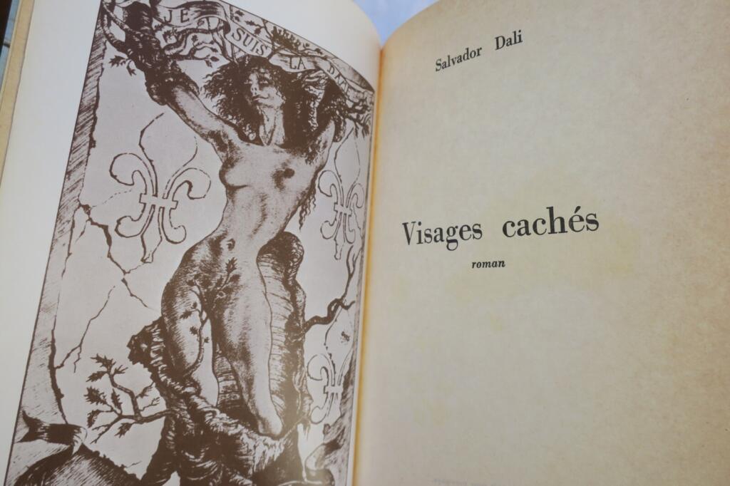 DALI (Salvador). Visages cachés. Roman