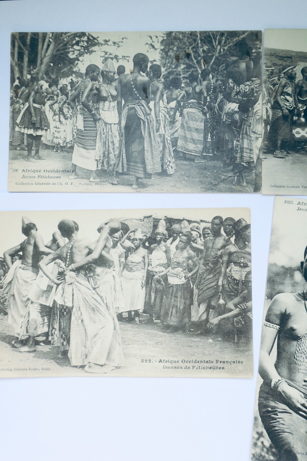Ethnic Dances from Africa<span class="lla-card-orig-wrap"><span class="lla-card-orig">❦ danses féticheuses AOF 4 CPA</span></span> - La Librairie Antique