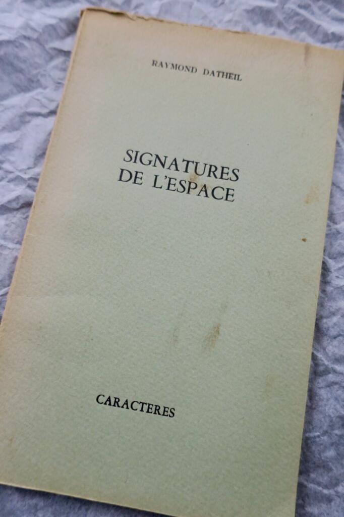 Spatial Signatures