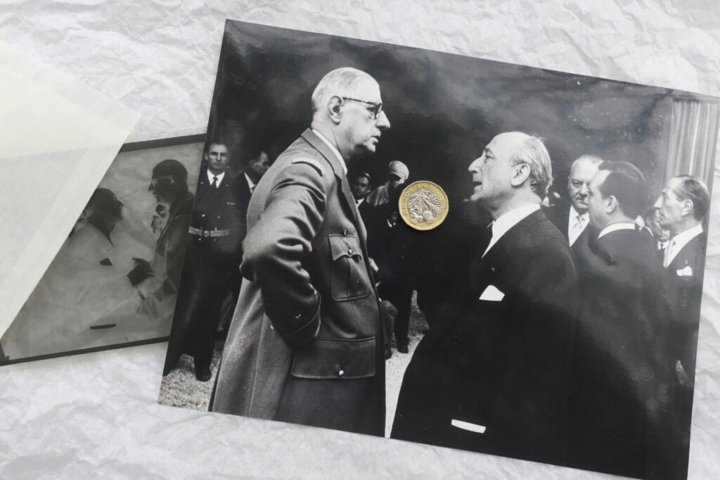 General DE GAULLE Speaking with FD Gregh