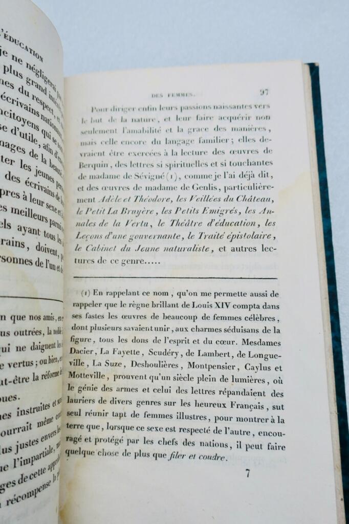 De l’éducation des femmes ou Moyens de les faire contribuer à la félicité publiq