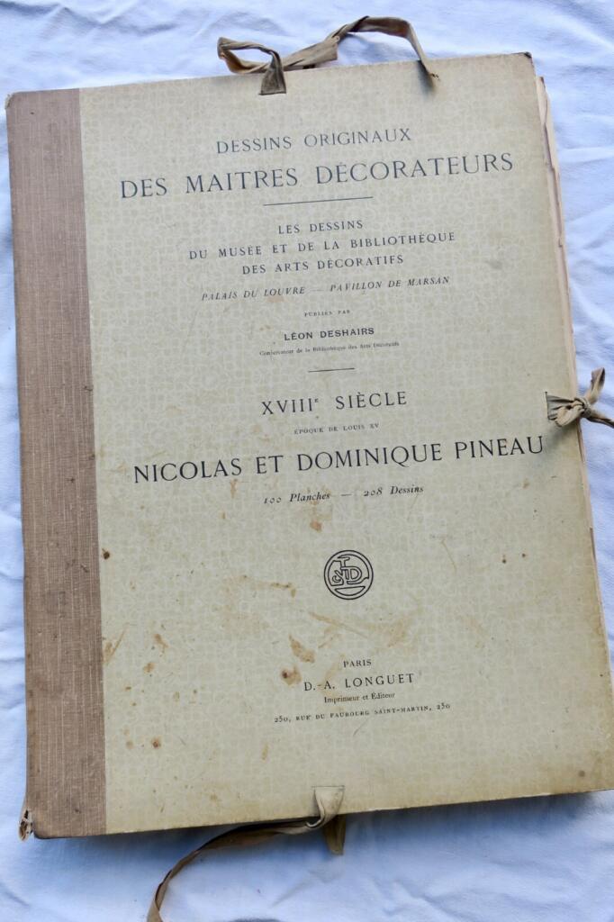 Dessins originaux des maîtres décorateurs. Les dessins du Musée PINEAU