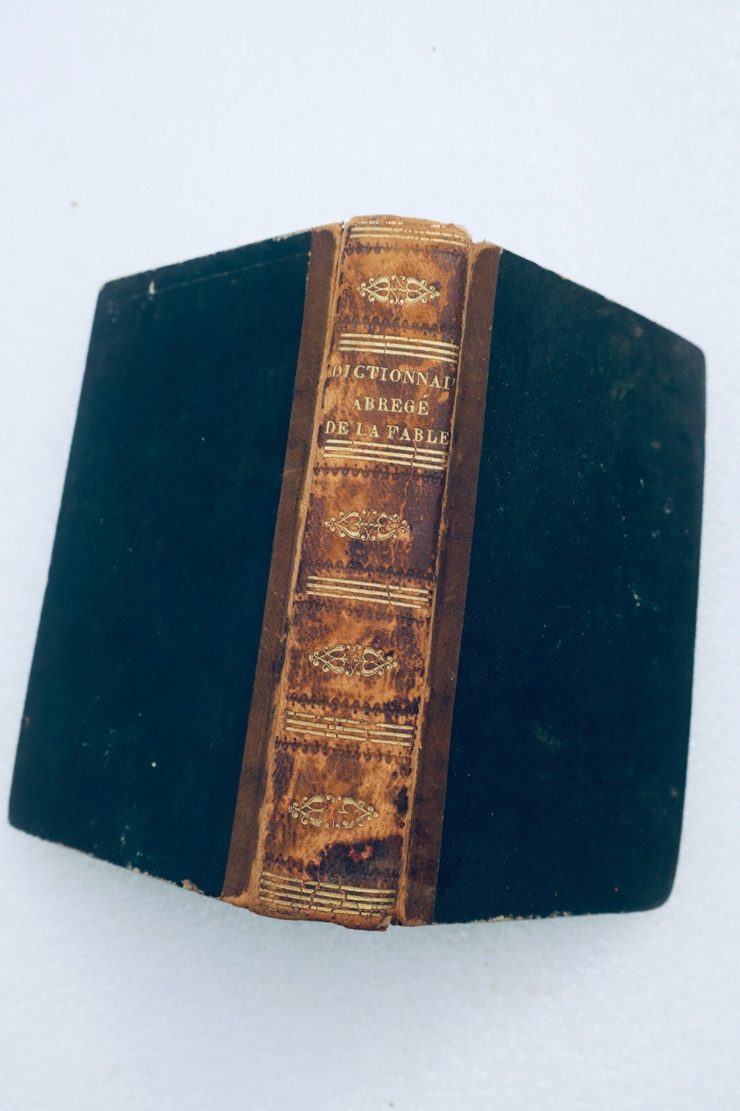 DICTIONNAIRE ABRÉGÉ DE LA FABLE 1819