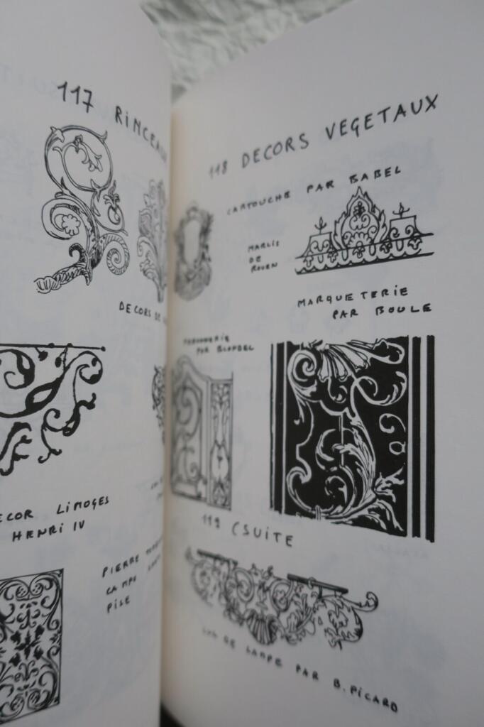 Themes and Decor Dictionary Overview