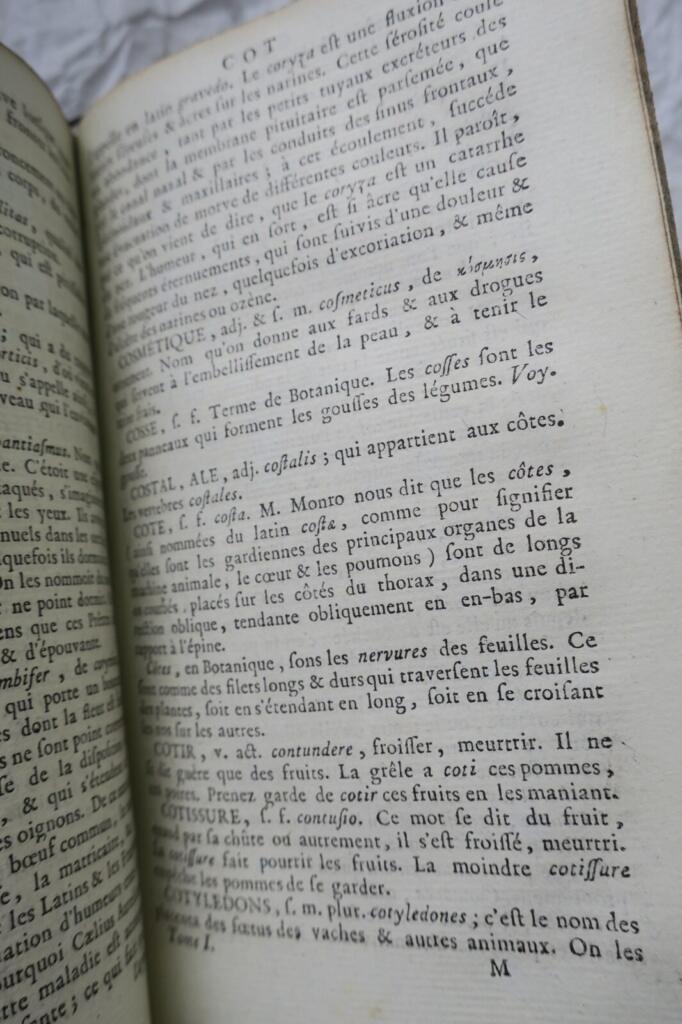 Portable Medical & Natural Sciences Dictionary (1771)