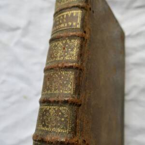 droit Traité des majoritez coutumières et d'ordonnances 1729