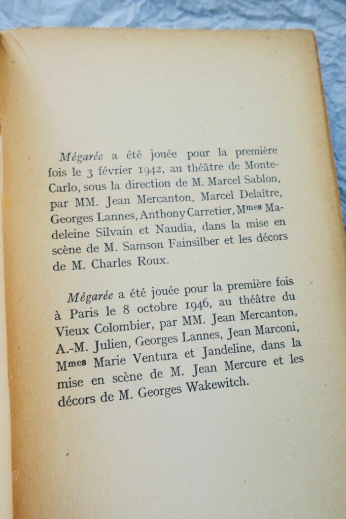 Autograph manuscript pages from Mégarée