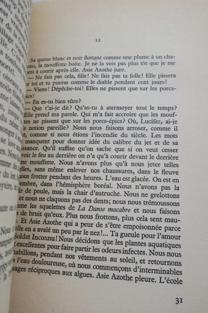 Absurdist novel on oceanic transformation