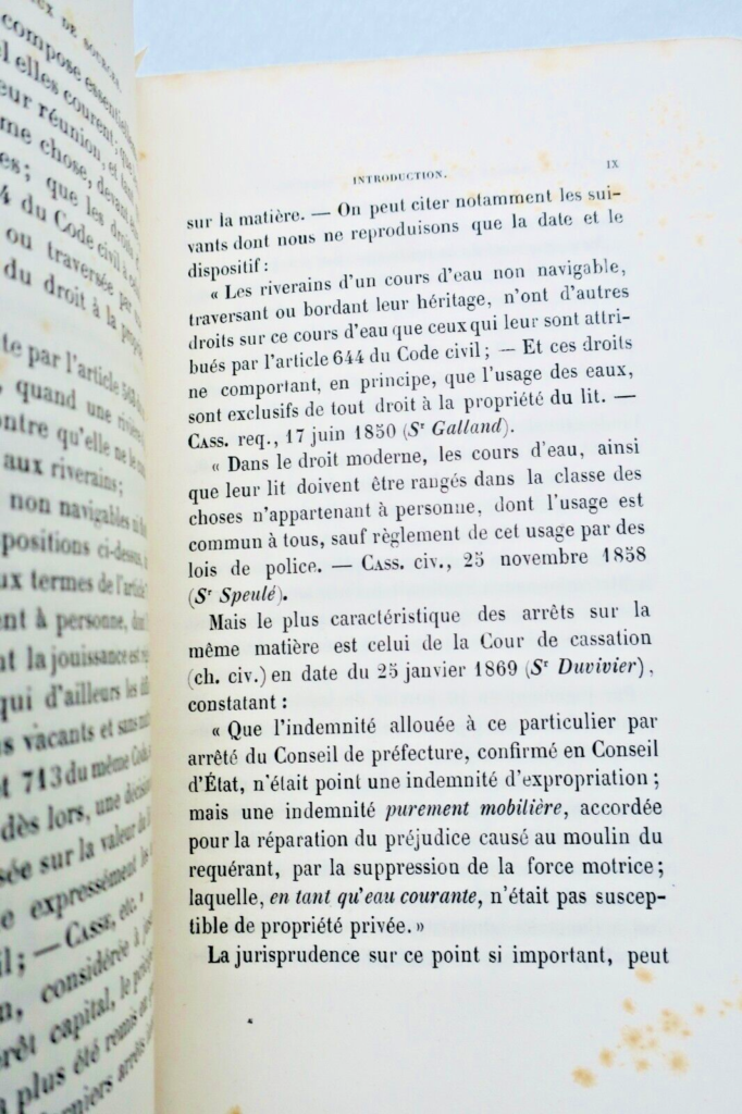 Eaux NADAULT DE BUFFON CONSIDERATIONS SUR LE REGIME LEGAL DES EAUX DE SOURCES