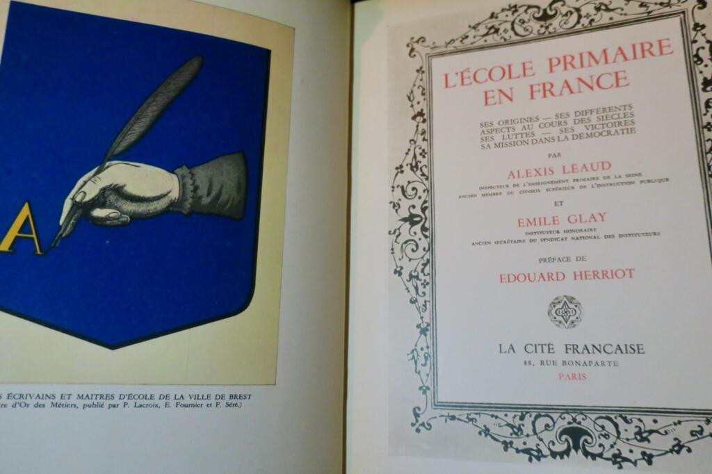 Origins and struggles of primary education in France
