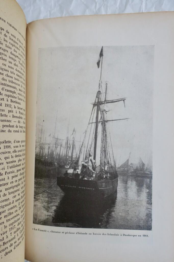 Crab fishing on the last coastal sailing vessels