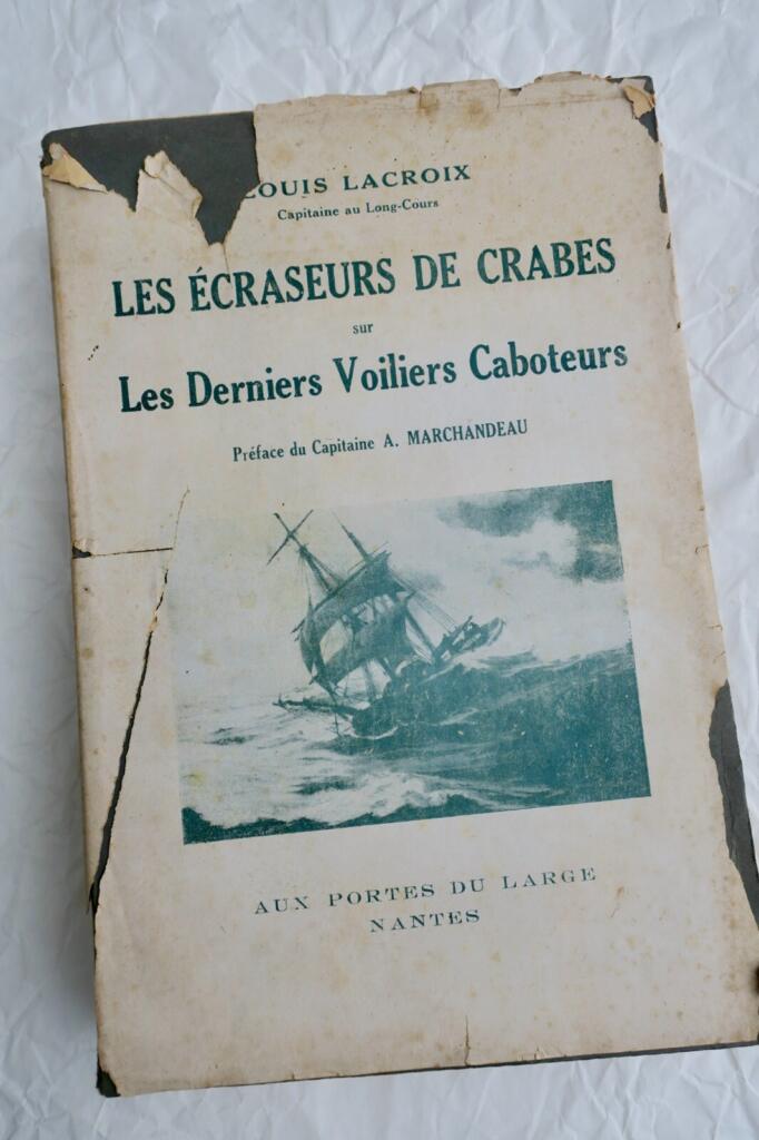 Crab fishing on the last coastal sailing vessels