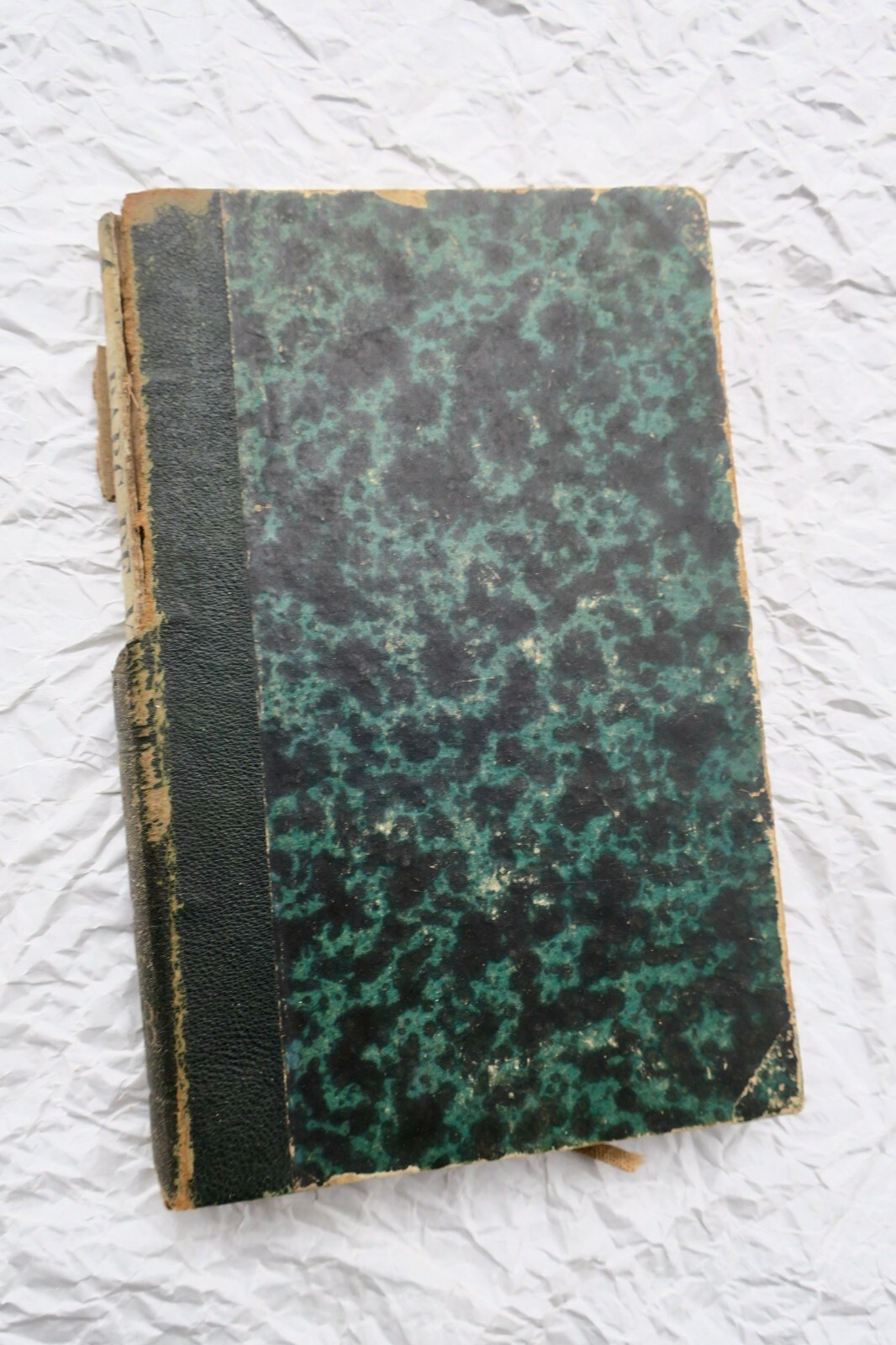 Ecological and Social Aspects of Crayfish<span class="lla-card-orig-wrap"><span class="lla-card-orig">❦ écrevisse – Moeurs – Reproduction – Éducation 1869</span></span> - La Librairie Antique
