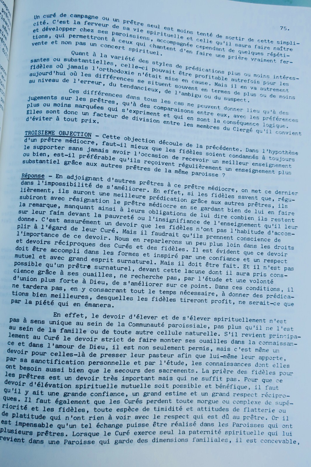 église dans la tourmente les catholiques face à la crise de l'église Ste Marie – Image 6