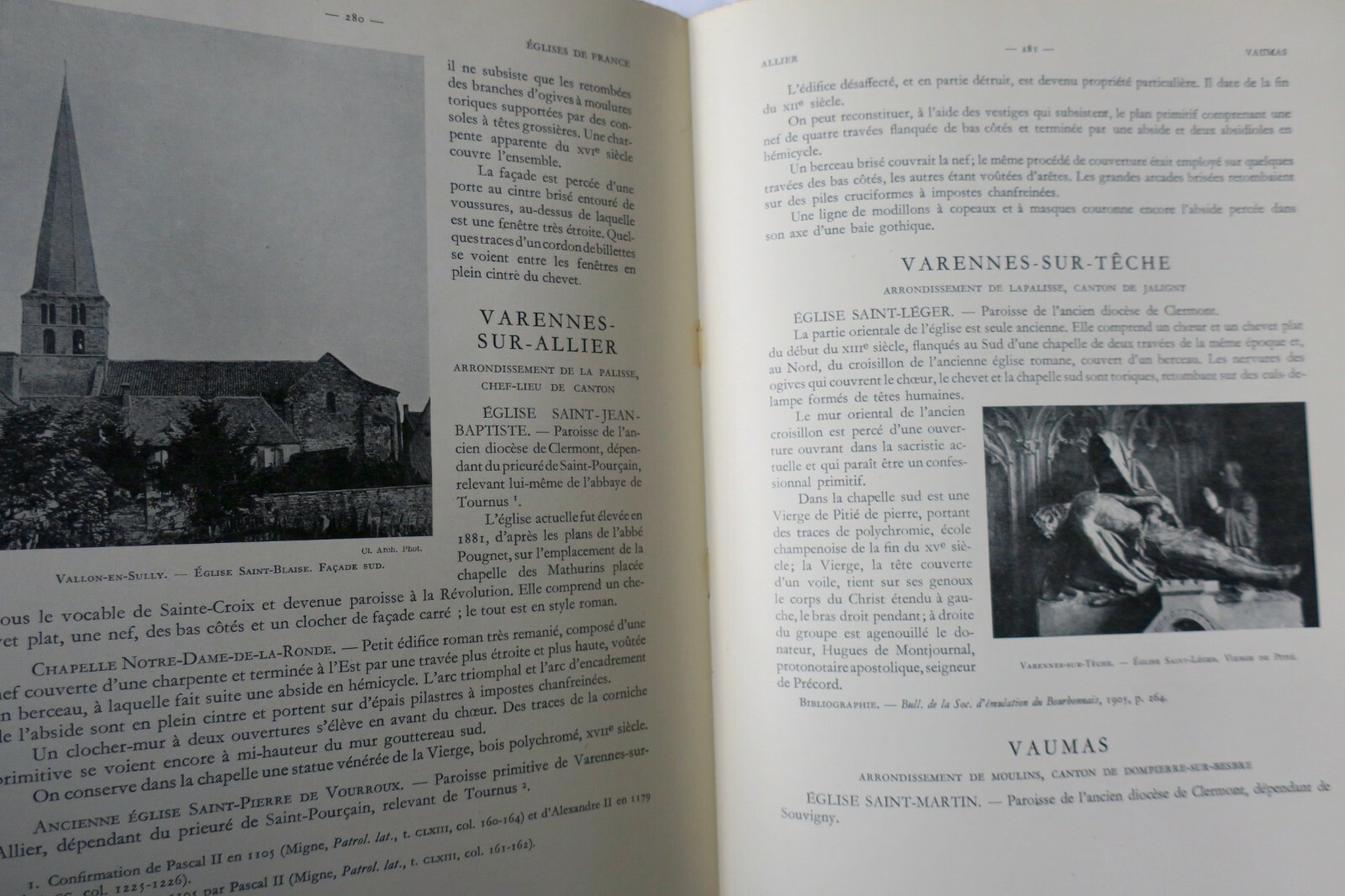 Kirchen von Frankreich in Allier - Image 3