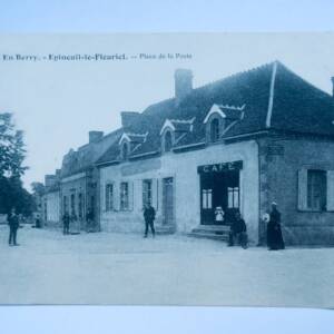 EPINEUIL LE FLEURIEL - La place de la poste 18