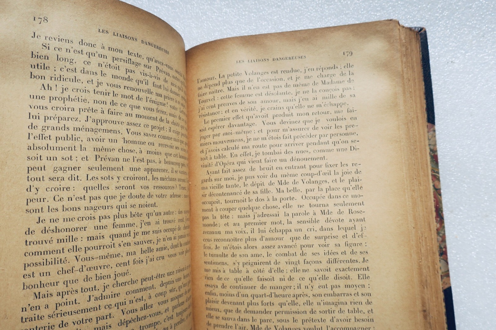 Dangerous Liaisons in decadent edition - Image 4