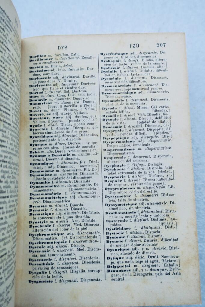 Bilingual French-Spanish Dictionary