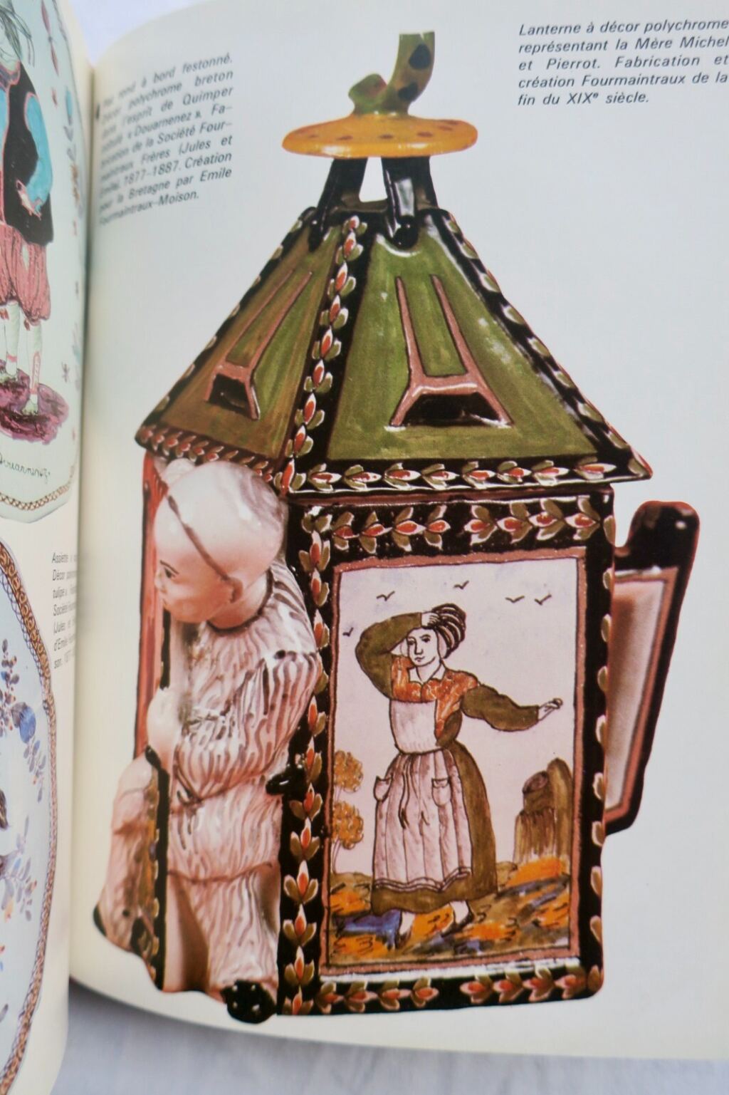 Northern French Earthenware Production Centers