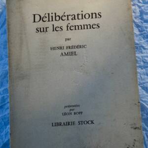 Femme AMIEL Délibérations sur les femmes Stock 1954