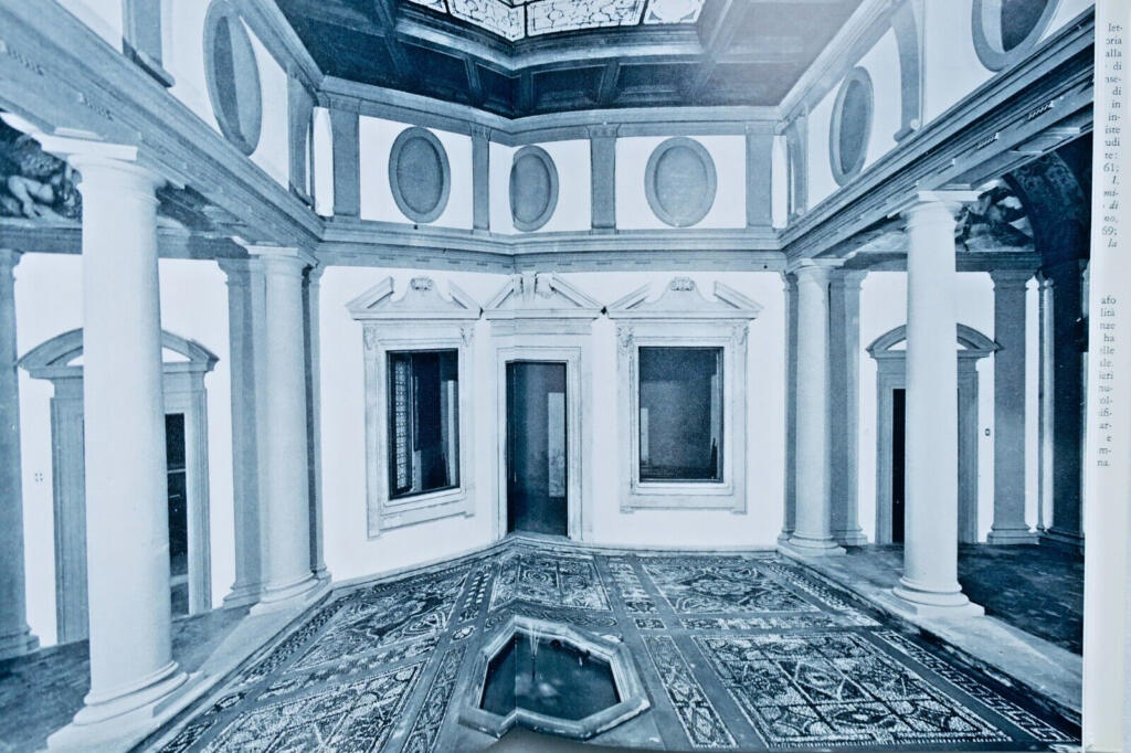 Architektonische Erkundung von Santa Croce