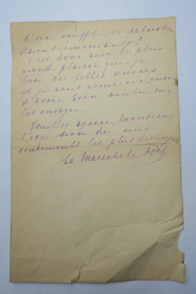 Handwritten letter by Mrs. Foch