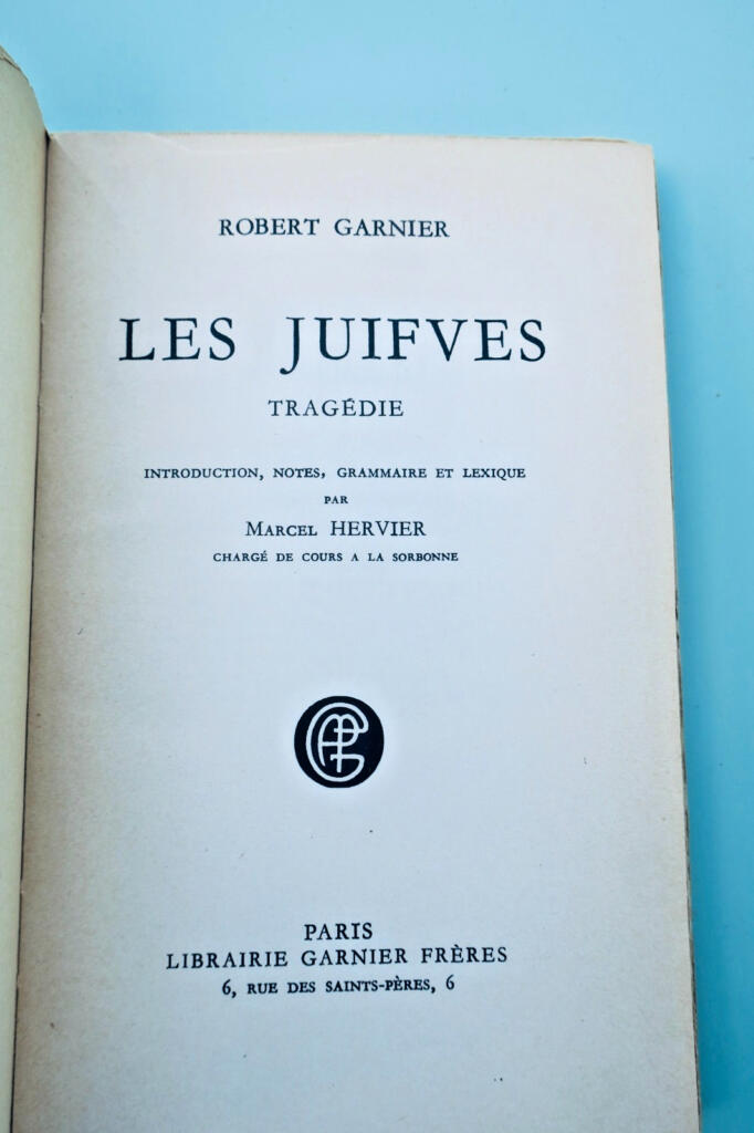 Jewish women in mid-century France