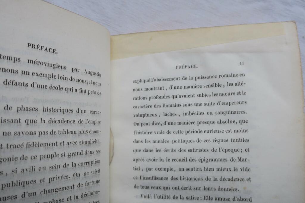 Masken und Gesichter: Gesellschaftssatire