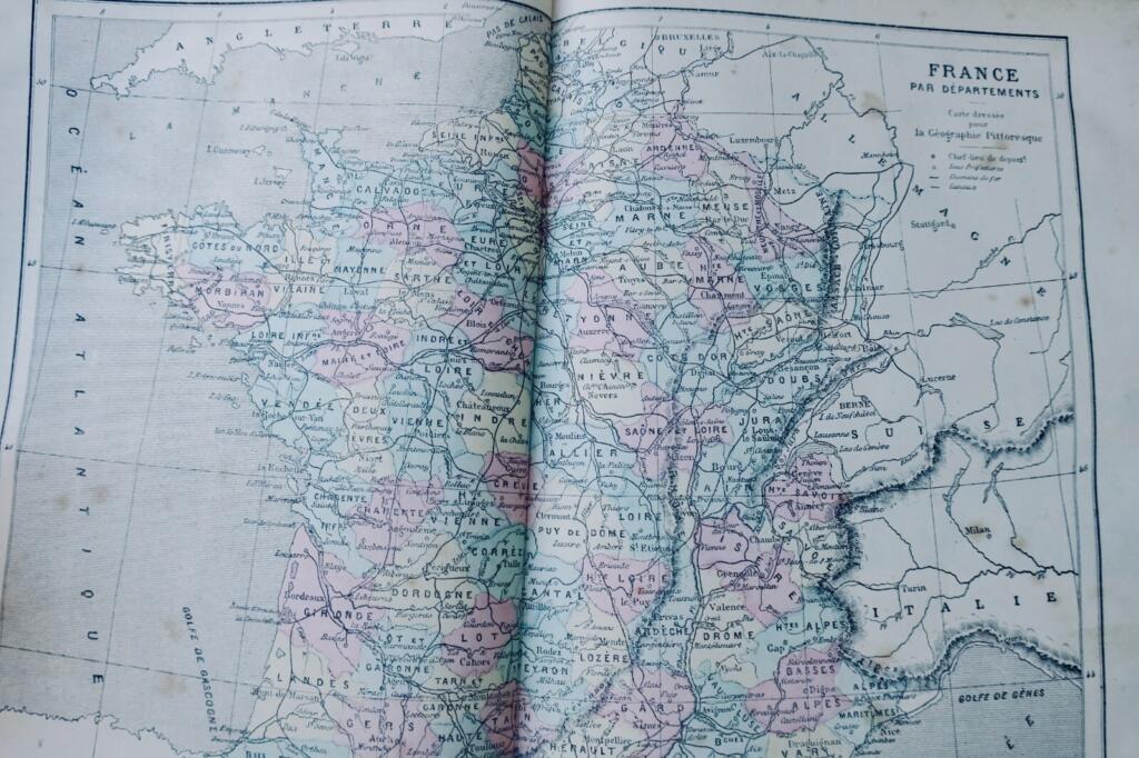 Geographie der Welt und ihrer Regionen