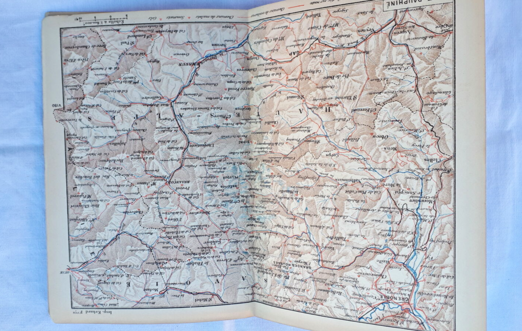Grenoble considéré comme centre d’excursions 1902