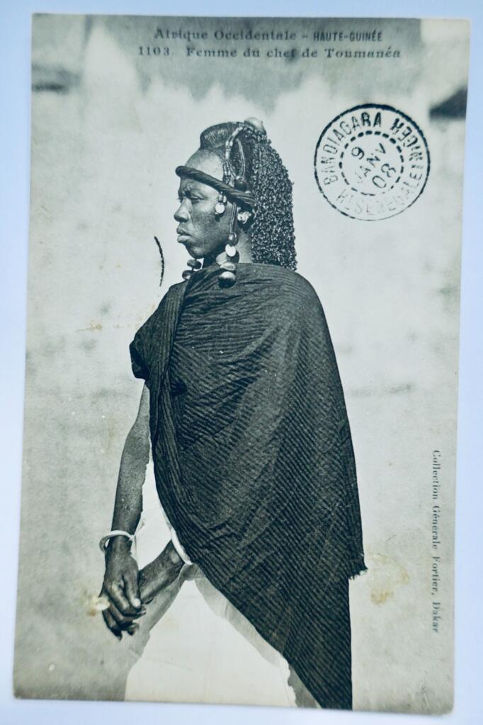 Haute-Guinée femme du chef Toumanéa 1908