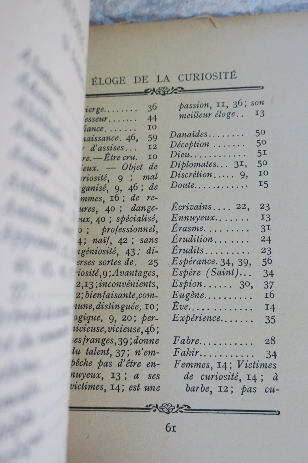 In Praise of Curiosity<span class="lla-card-orig-wrap"><span class="lla-card-orig">❦ HENRIOT Emile Eloge de la Curiosité</span></span> - La Librairie Antique
