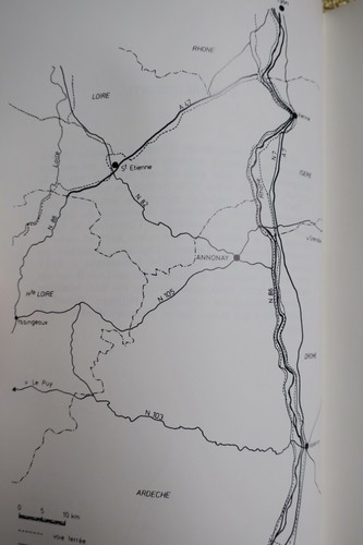 Geschichte von Annonay und seiner Region<span class="lla-card-orig-wrap"><span class="lla-card-orig">❦ HISTOIRE D’ANNONAY ET DE SA RÉGION. 1981</span></span> - La Librairie Antique