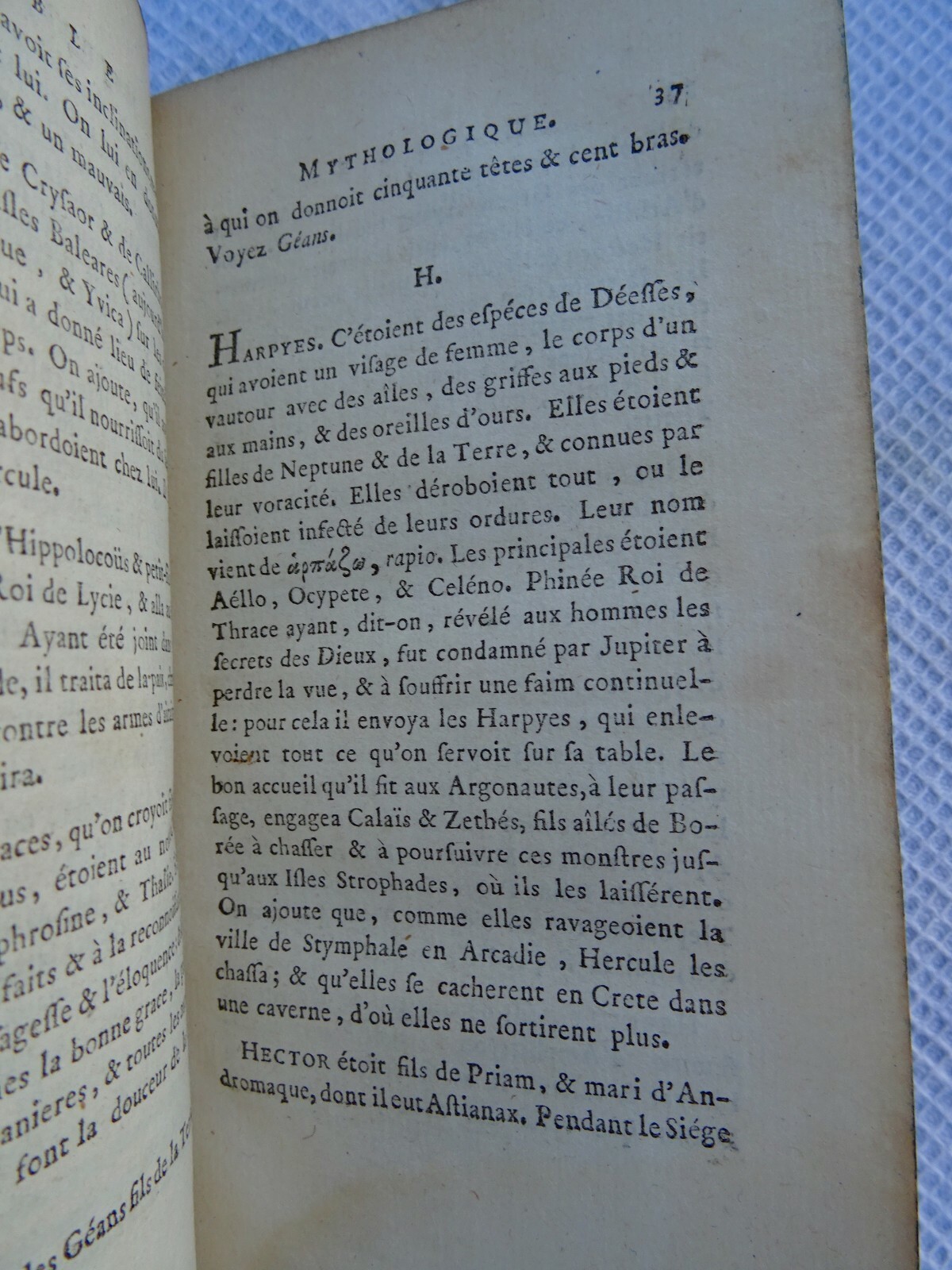 ホラティウスの固有名詞辞典<span class="lla-card-orig-wrap"><span class="lla-card-orig">❦ Horace Dictionnaire alphabétique de tous les noms propres.. Horace 1756</span></span> - La Librairie Antique