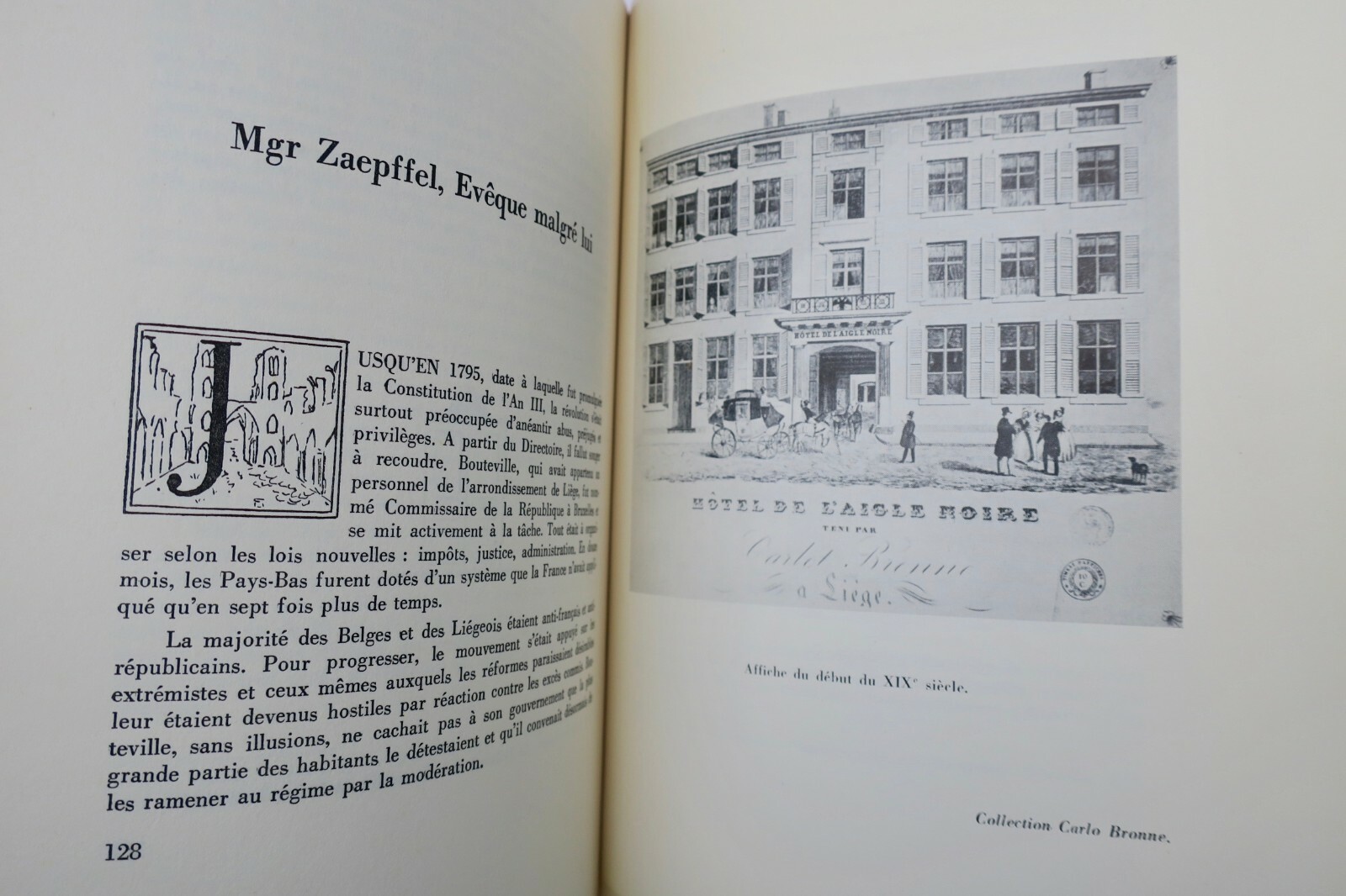 A picturesque journey through Brussels<span class="lla-card-orig-wrap"><span class="lla-card-orig">❦ Hôtel de l’Aigle Noire 1954</span></span> - La Librairie Antique