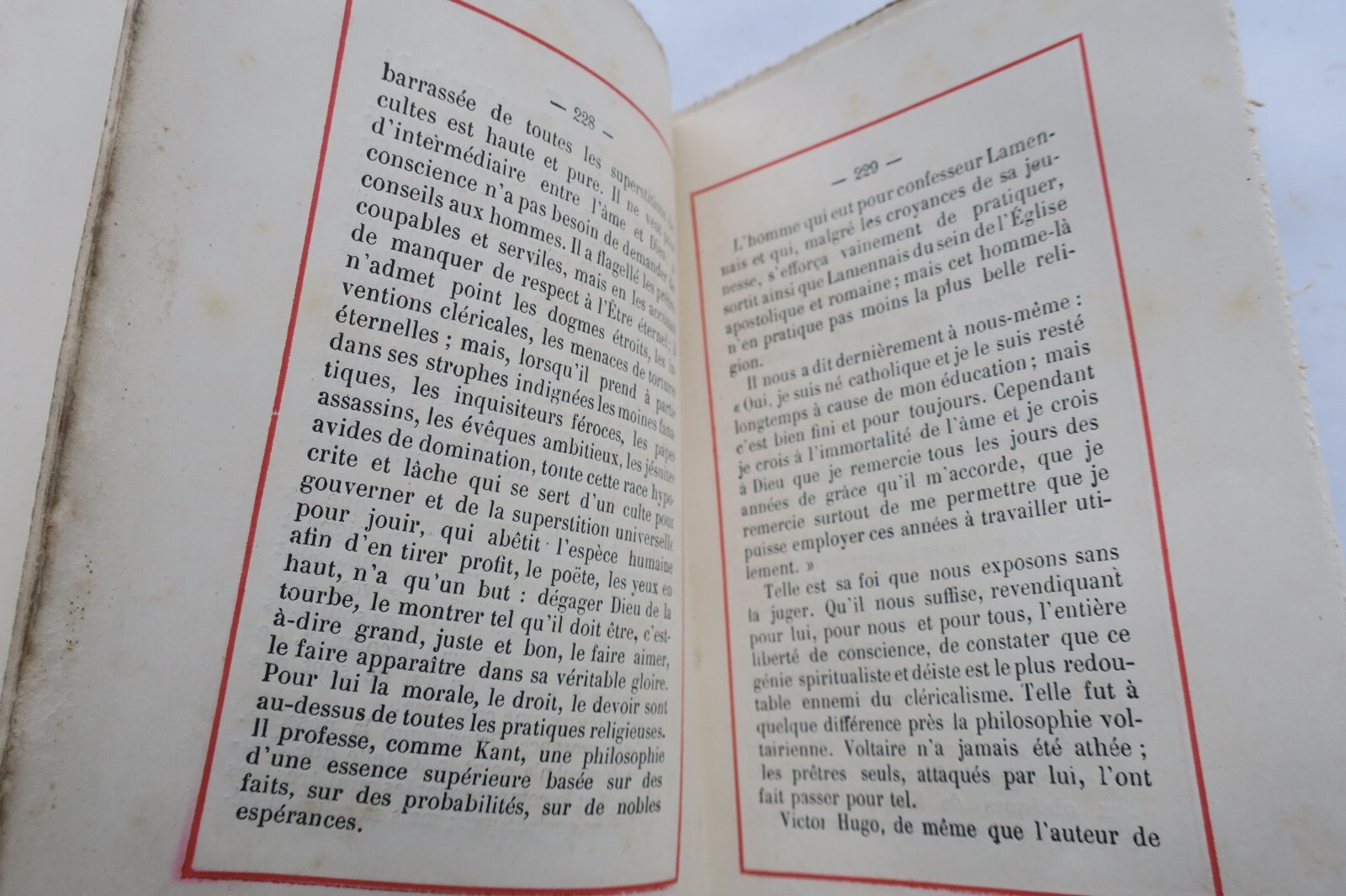 ビクトル・ユゴーの伝記と作品<span class="lla-card-orig-wrap"><span class="lla-card-orig">❦ HUGO BARBOU (Alfred). Victor Hugo, sa vie, ses oeuvres</span></span> - La Librairie Antique