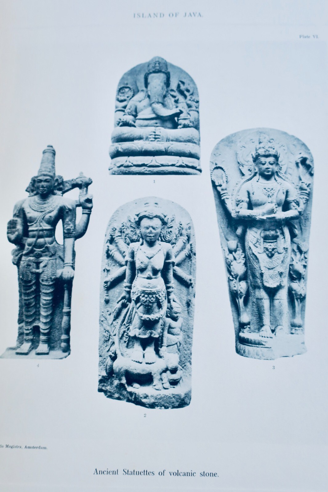 Javanische und Archipel-Kunstschätze<span class="lla-card-orig-wrap"><span class="lla-card-orig">❦ Indonesian Art. Selected Specimens of Ancient and Modern Art…1901</span></span> - La Librairie Antique