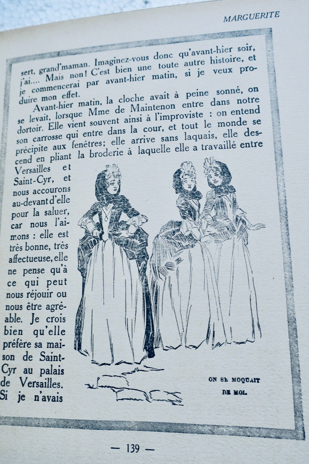 Charmante Geschichten von jungen Mädchen<span class="lla-card-orig-wrap"><span class="lla-card-orig">❦ JACQUIN, J. PETITES FILLES DU TEMPS PASSÉ ill-Vincent</span></span> - La Librairie Antique